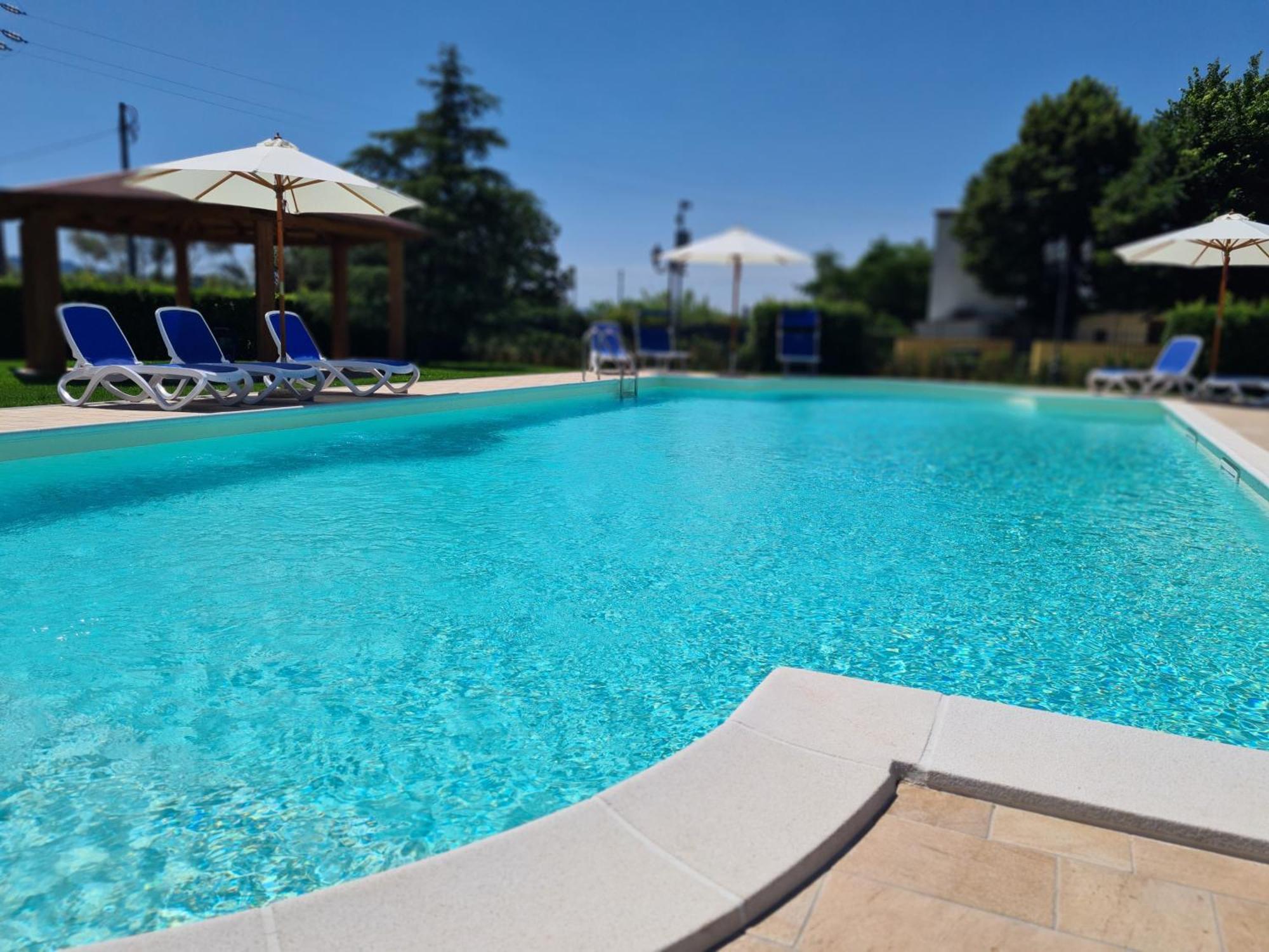 Hotel Lido - Beach&Palace Bolsena Exterior foto