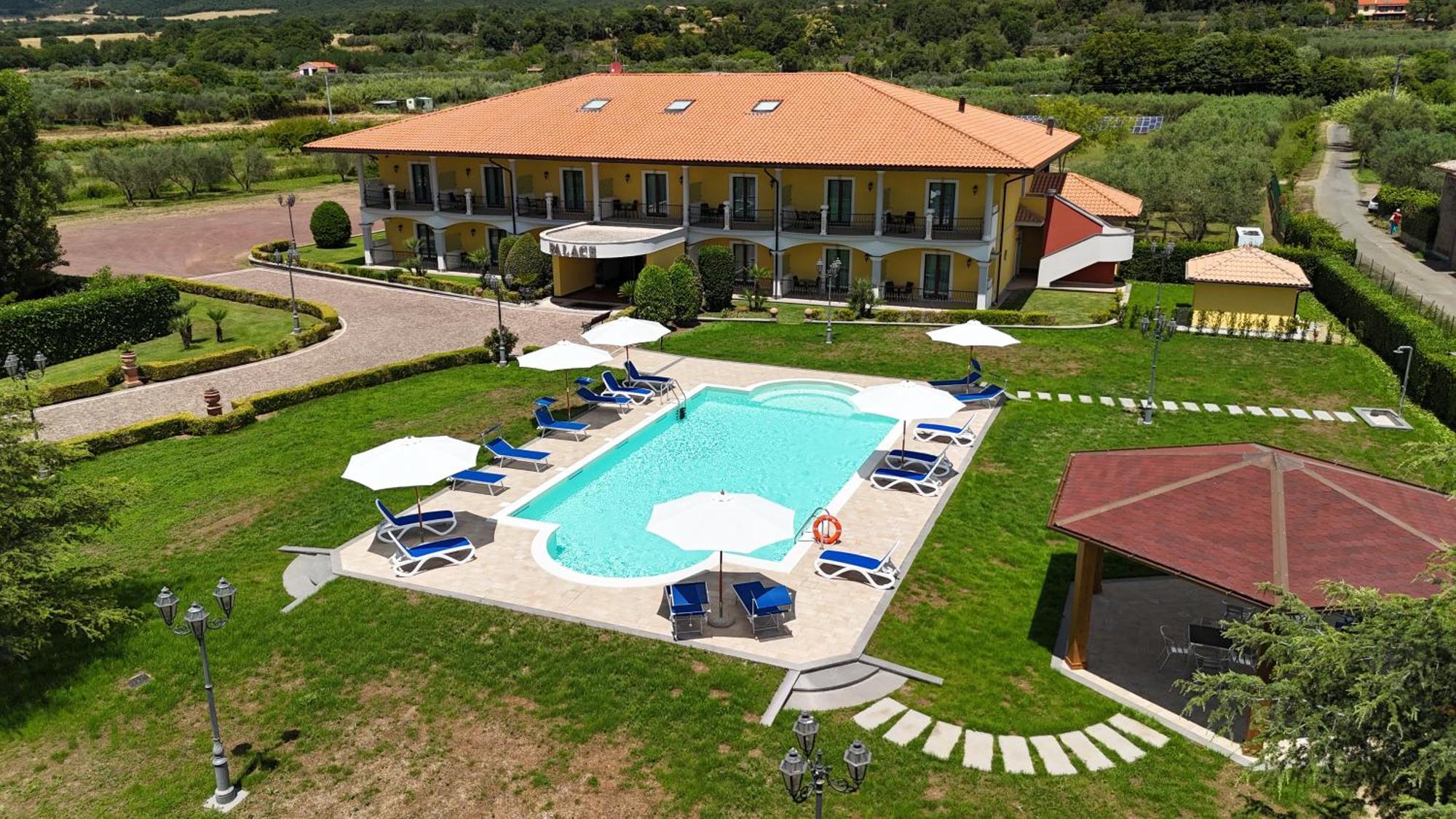 Hotel Lido - Beach&Palace Bolsena Exterior foto