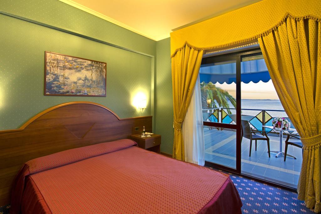 Hotel Lido - Beach&Palace Bolsena Exterior foto
