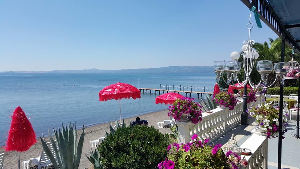 Hotel Lido - Beach&Palace Bolsena Exterior foto